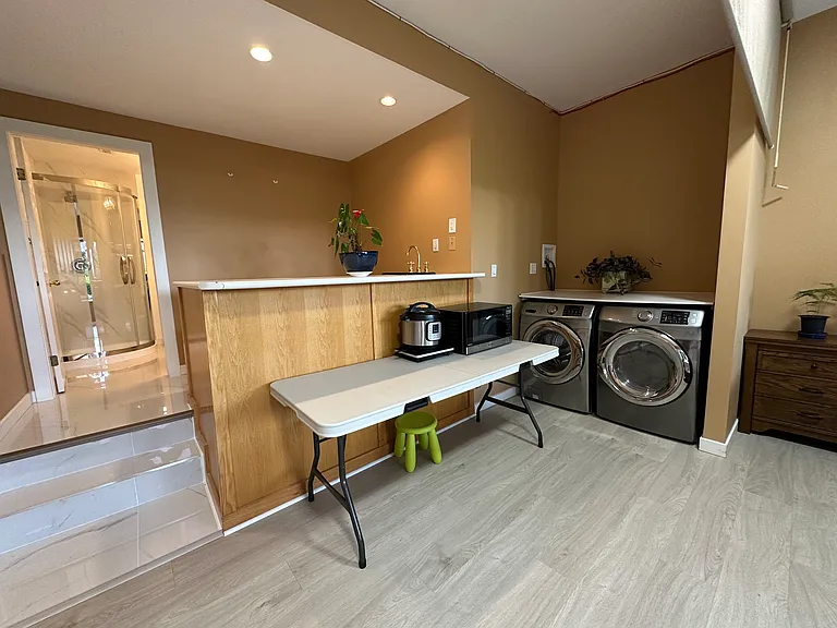 4825 Headland Close — Photo 4