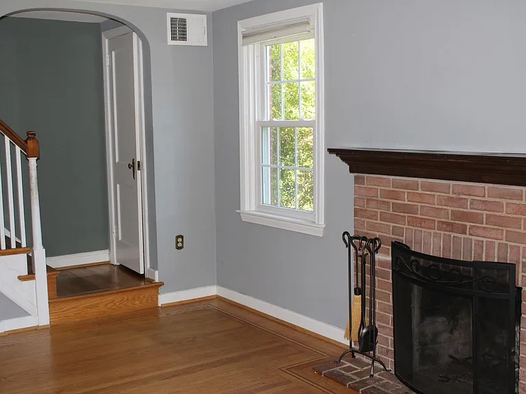 35 Moreland Rd — Photo 6