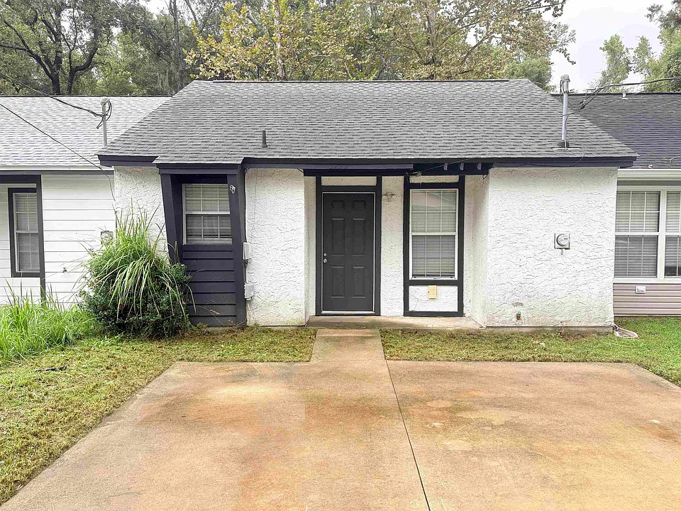 3222 Huntington Woods Blvd