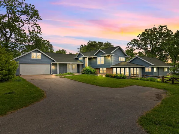 4080 Windermere Ln, Oshkosh, WI 54902