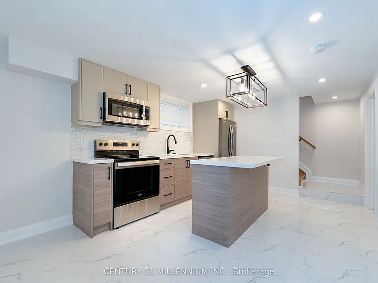 31 Mariposa Ave #B — Photo 10