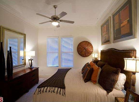 2nd image of 6565 Crescent Park W APT 207