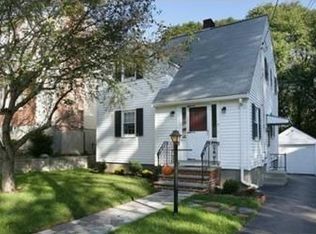 17 Marlborough Rd, Waltham, MA 02452