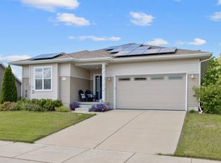 870 Cedar Ln, Sun Prairie, WI 53590