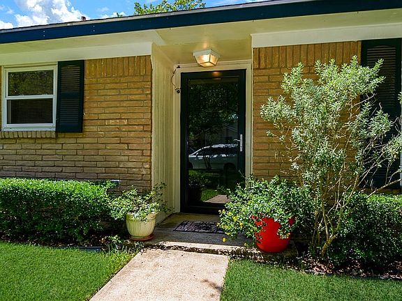 5th image of 13943 Ivymount Dr
