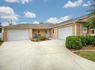 1900 Fairwinds Pl, The Villages, FL 32162