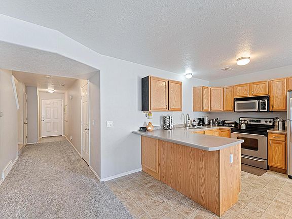 2nd image of 1264 W Bridalwood Loop N