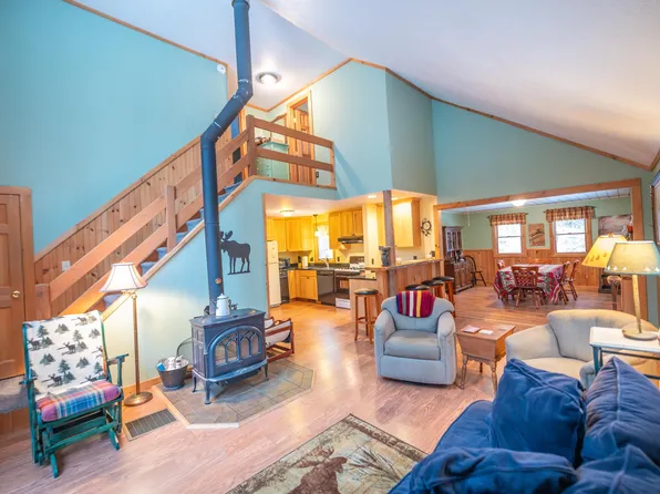 8 Doe Run, Wilmington, VT 05363