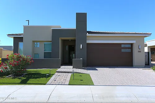 1201 E Cherrywood Pl Photo 1