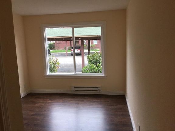 2nd image of 918 Catkin Ct