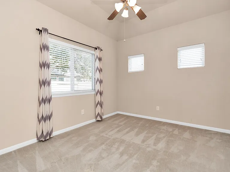 6630 Larocke Trl — Photo 41