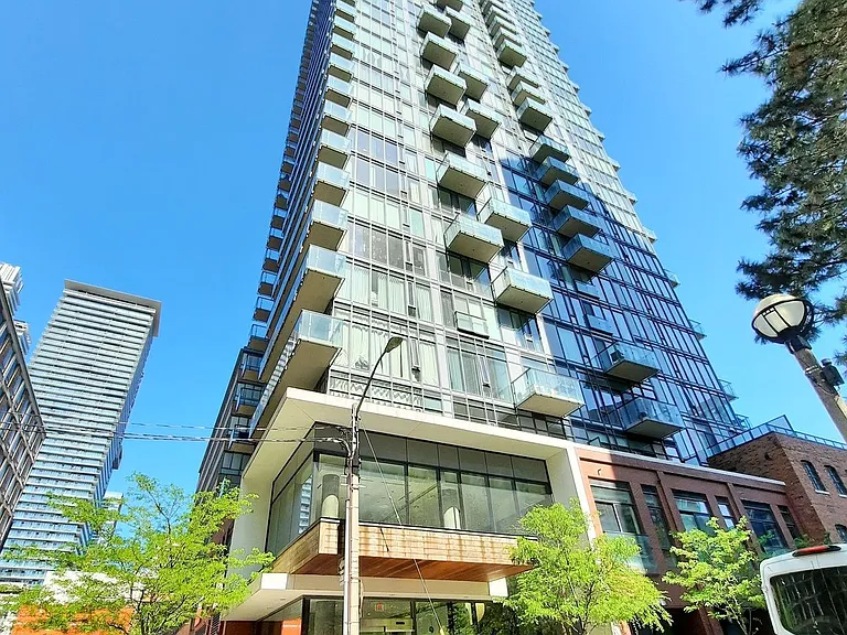 75 Saint Nicholas St #3303 — Photo 1