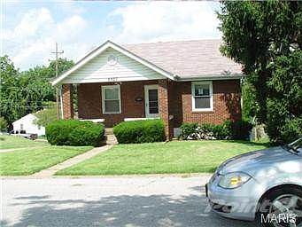 1st image of 1327 Weleba Ave