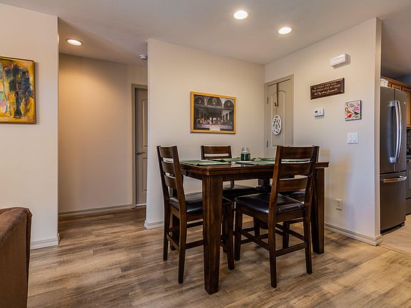 5th image of 315 Toni Ln APT D