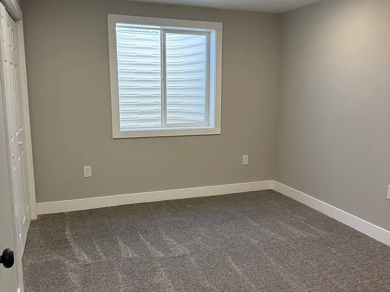 S 780 W — Photo 7