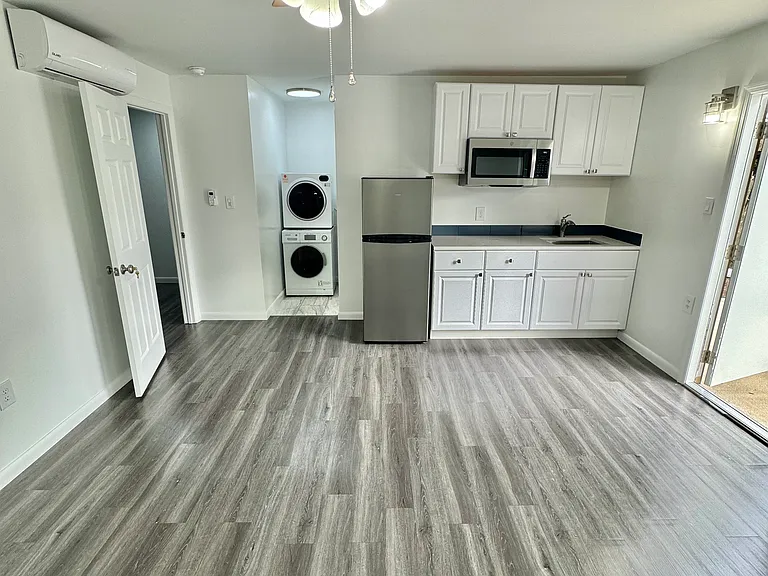 2045 Derringer Rd — Photo 24