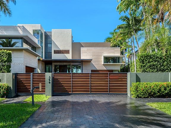 4th image of 360 Harbor Dr