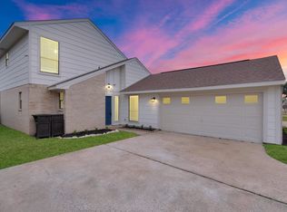 4326 Yupon Ridge Dr, Houston, TX 77072