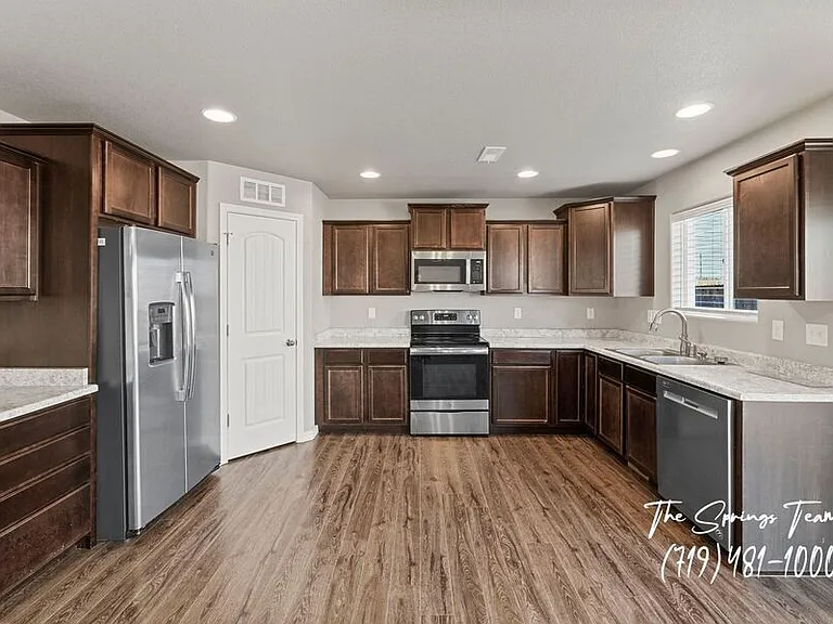 7743 Sangalo Grv — Photo 17