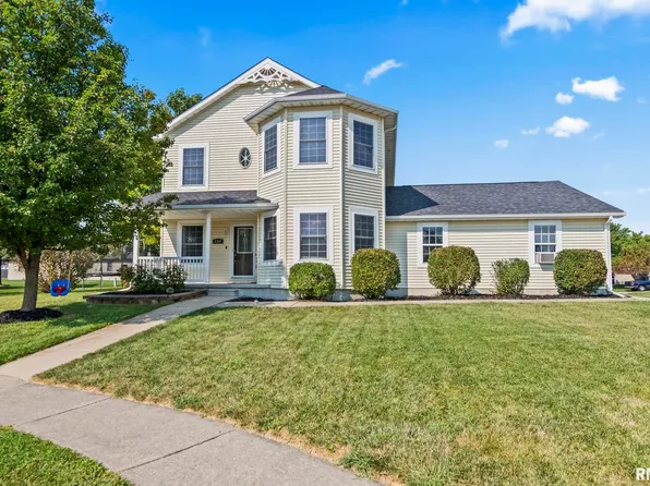 124 Candlestick Dr, Chatham, IL 62629