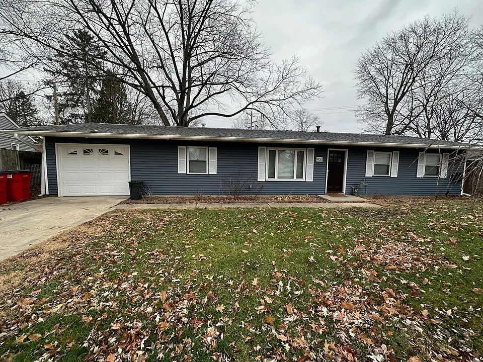 1406 Briarwood Dr