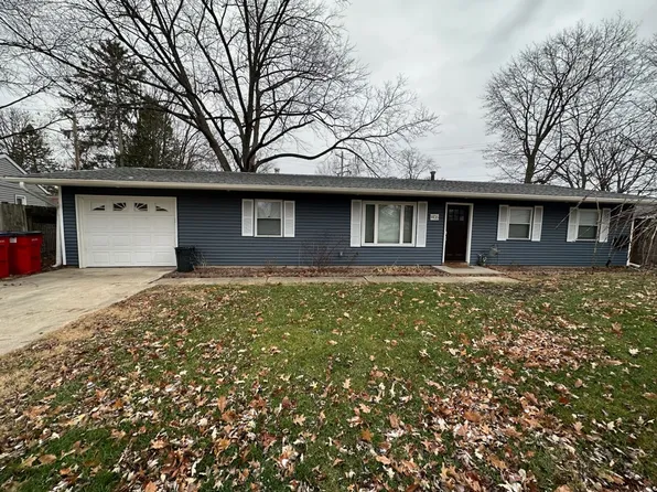 1406 Briarwood Dr, Champaign, IL 61821