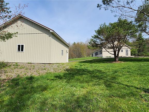 4th image of 185 Lawrence Rd