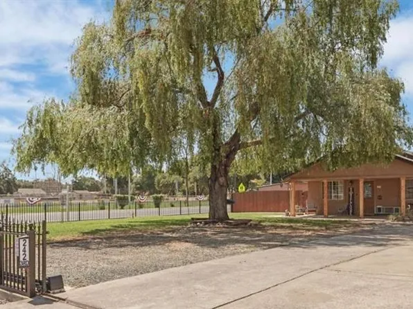 242 3rd St, Galt, CA 95632