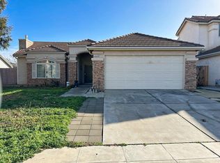 7525 N Paula Ave, Fresno, CA