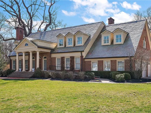 515 Maple Ln, Sewickley, PA 15143