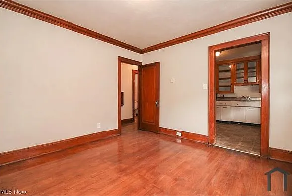 9802 Dunlap Ave #2 — Photo 10