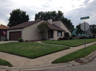 2303 Brady Ln, Mishawaka, IN 46544