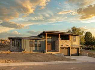 1332 Huff N Puff, Cody, WY 82414