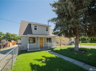 1013 Walker Ave, Wenatchee, WA 98801