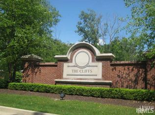 14215 Briarcliff Point #8, Fort Wayne, IN 46814