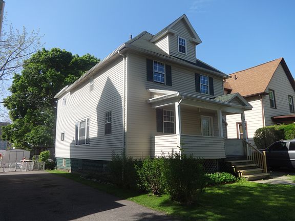 2nd image of 229 Mohawk St