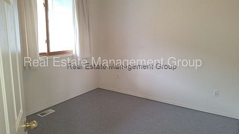5th image of 16335 Highland Dr