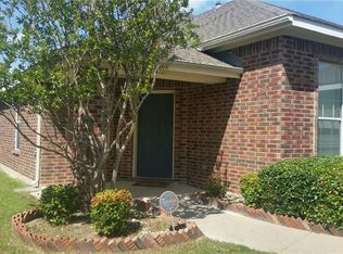 415 Rock Rose Dr, Duncanville, TX 75137