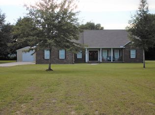 13793 Bunker Hill Rd, Moss Point, MS 39562