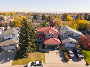 52 W Edgepark Rd NW, Calgary, AB T3A4P8
