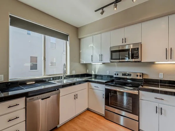 615 E Portland St, Phoenix, AZ