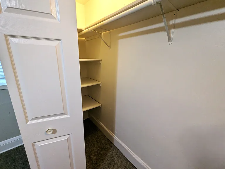3129 Aldrich Ave S #B — Photo 26