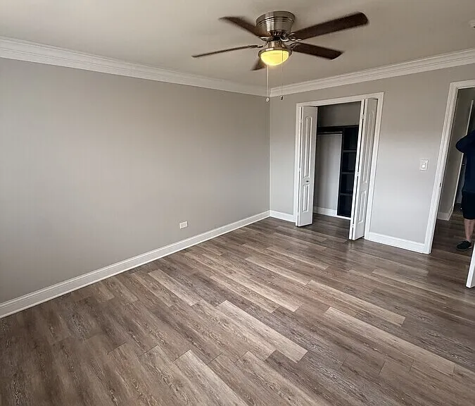 910 Curtiss St #12 — Photo 5