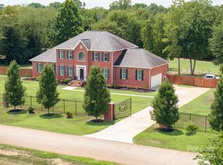 168 Harwell Rd, Mooresville, NC 28117