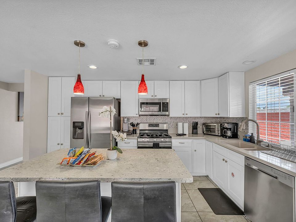 1st image of 2269 McCoig Ave