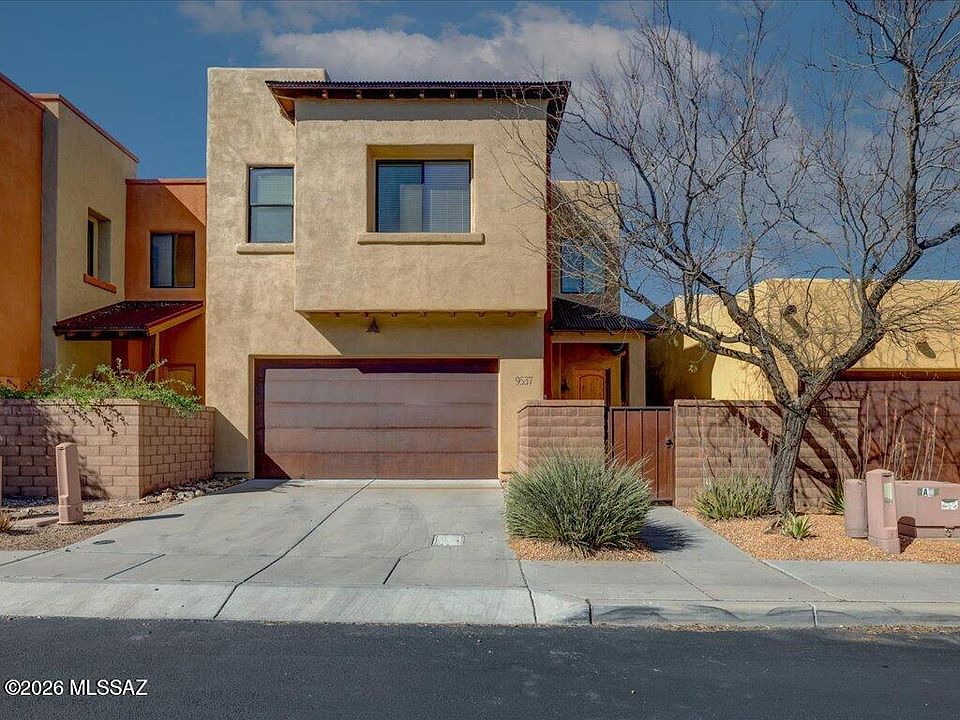 1st image of 9537 E Ventaso Cir