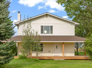 26315 Walker Rd, Bend, OR 97701