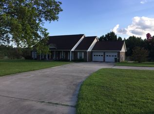 1363 Moatts Dr, Clanton, AL 35045