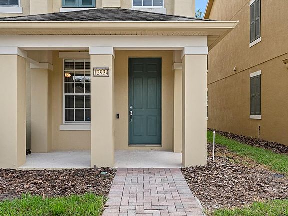 3rd image of 12934 VENNETTA WAY