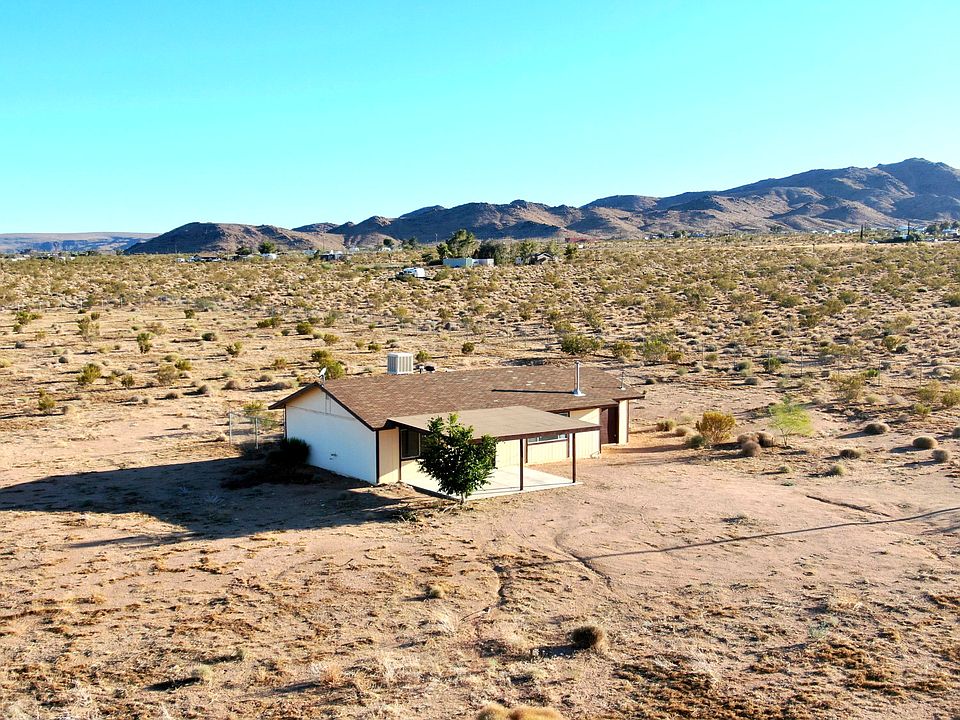 1st image of 55981 Sunnyslope Dr